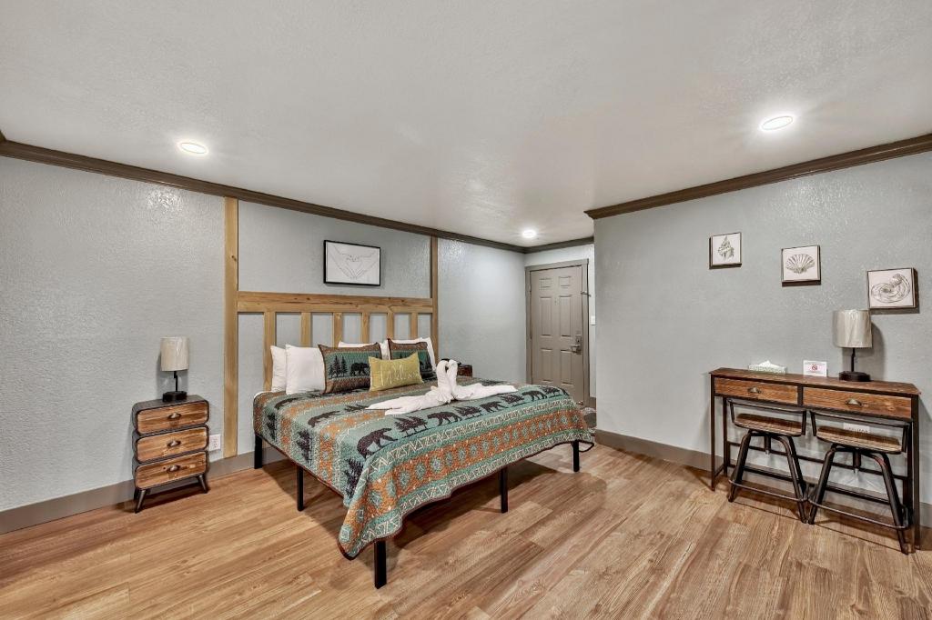 King Suite with Jacuzzi